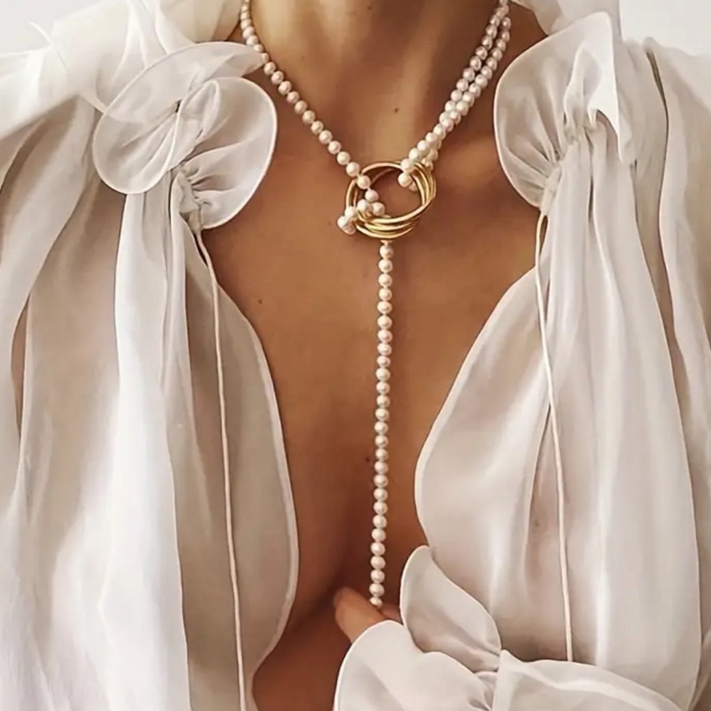 ✨Baroque Vintage Faux Pearl Portrait Coin statement 
 Two Tone Chain Nec…